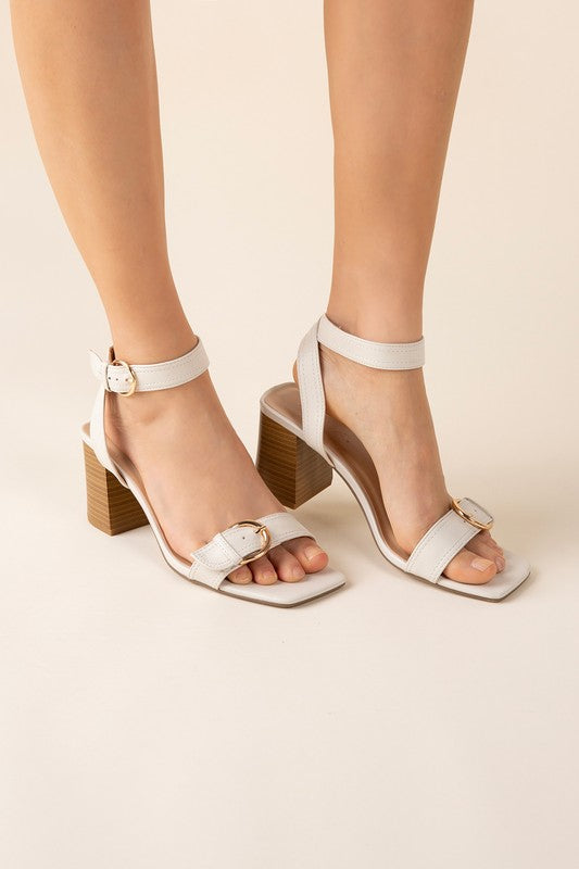 TREATY-S Buckle Sandal Heel